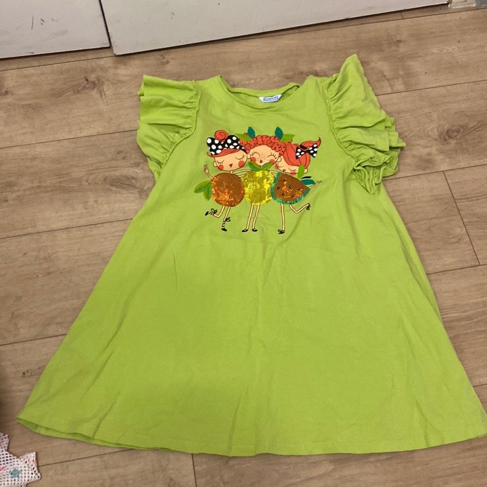 Mayoral size 9 green dress
